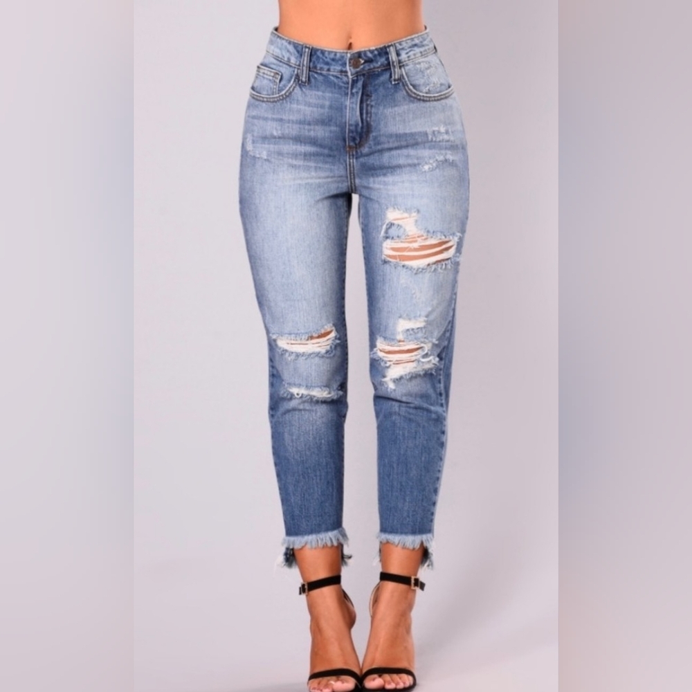 NWT Fashion Nova Toni Boyfriend Jeans